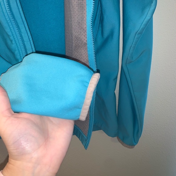 North face jacket - Picture 5 of 7